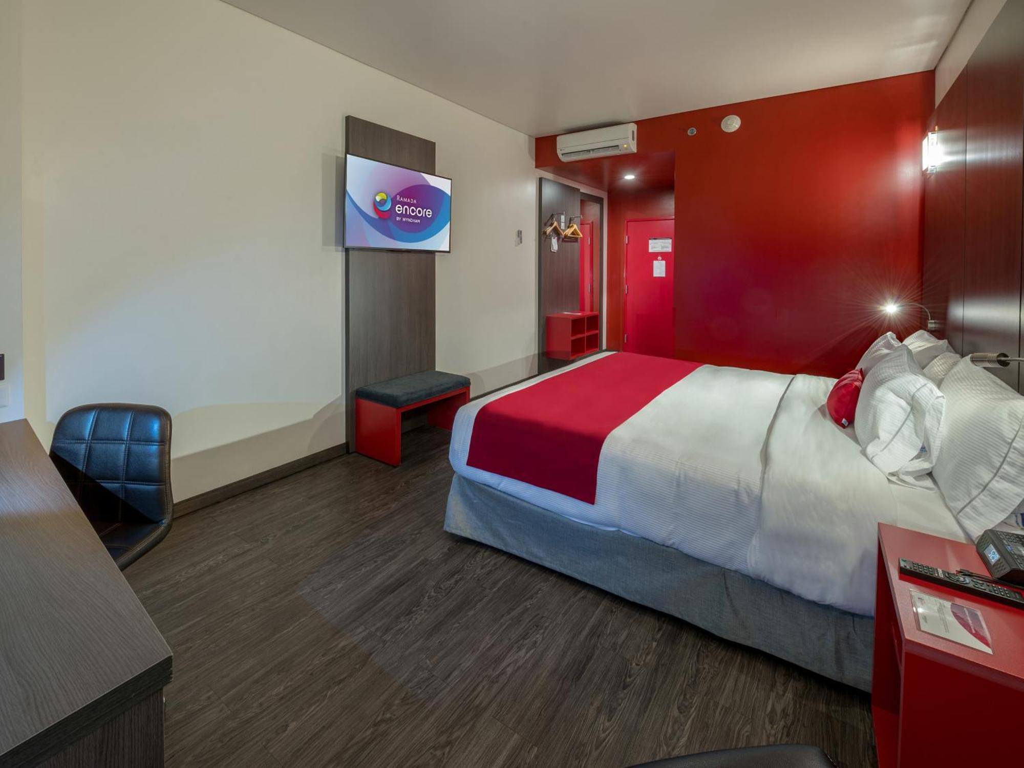 Ramada Encore By Wyndham Puebla Exterior foto