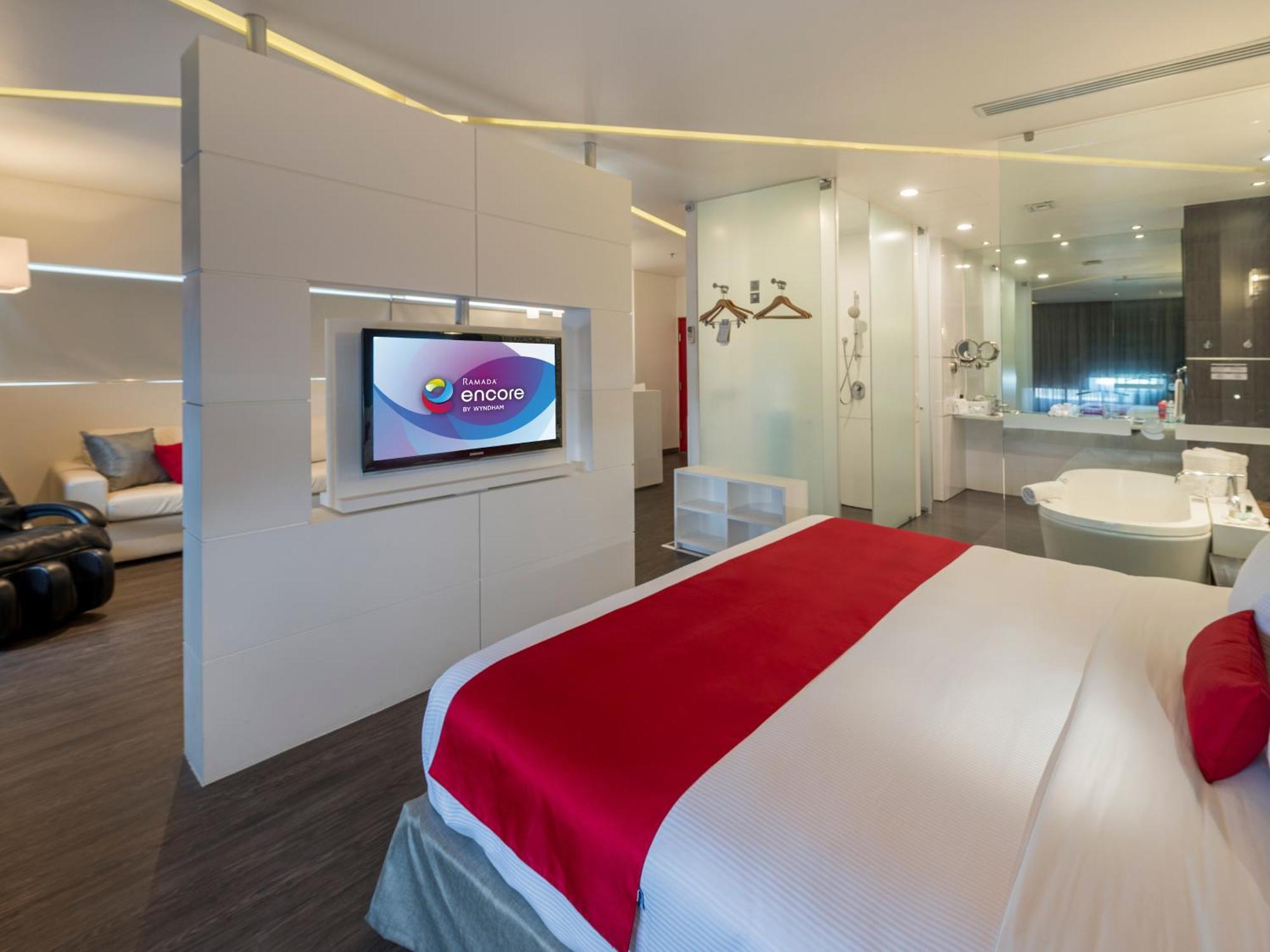 Ramada Encore By Wyndham Puebla Exterior foto