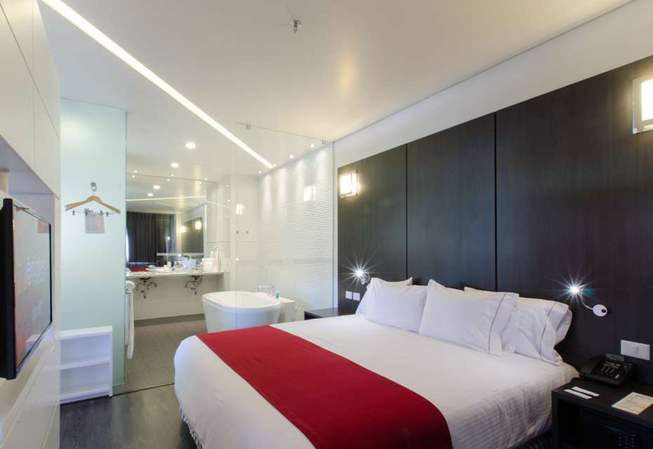 Ramada Encore By Wyndham Puebla Zimmer foto
